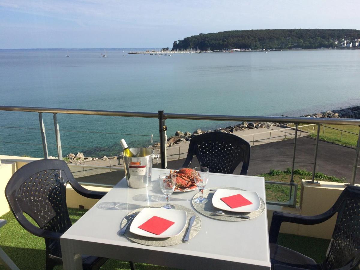 Une Terrasse Sur La Mer Крозон Екстериор снимка