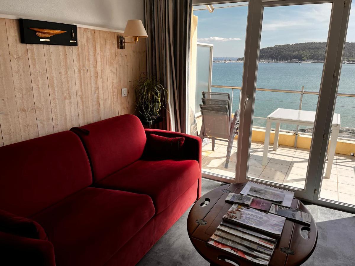 Une Terrasse Sur La Mer Крозон Екстериор снимка